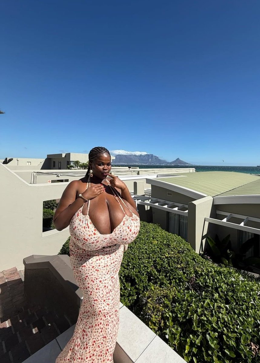 Bella Rose tweet media