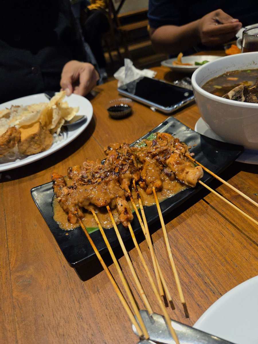 dimasiro tweet media