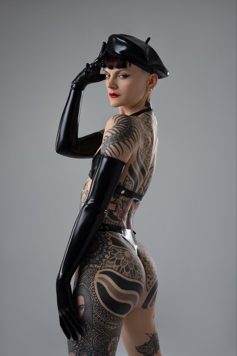 Mistress AE tweet media