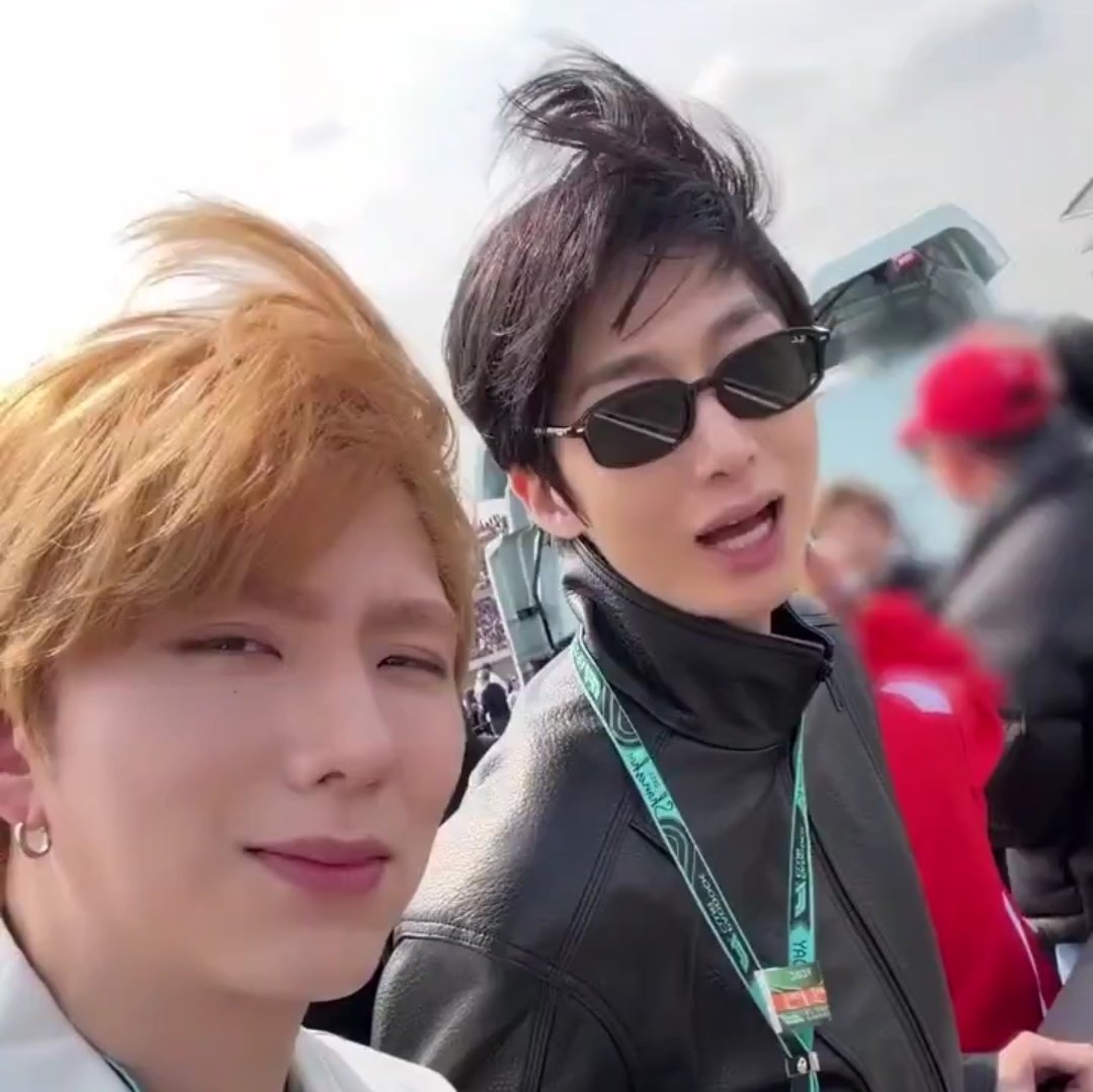 hyungwon things tweet media