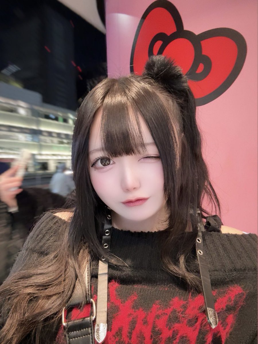 noa_deus_'s tweet photo. 𓂃🎀𓈒𓏸 https://t.co/4riRrsTS7C
