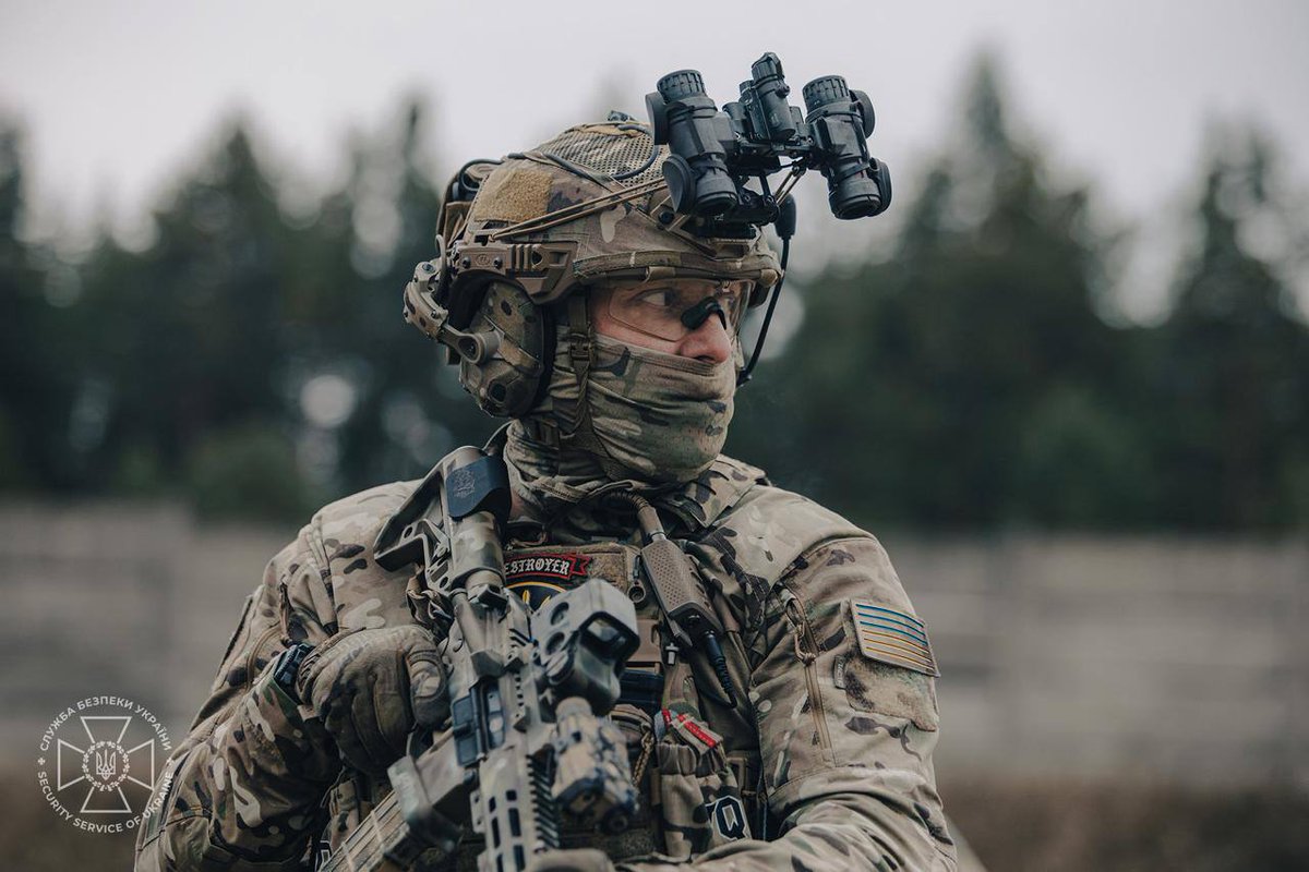 CharlesRume's tweet photo. Les combattants du Centre d'opérations spéciales "A" du SBU. Photos de 2026.
Opérateurs du Centre d'opérations spéciales "A" du SBU. Photos de 2026.
#UASOF #Photo
🦍Première division https://t.co/gnbaUuJ2Ll