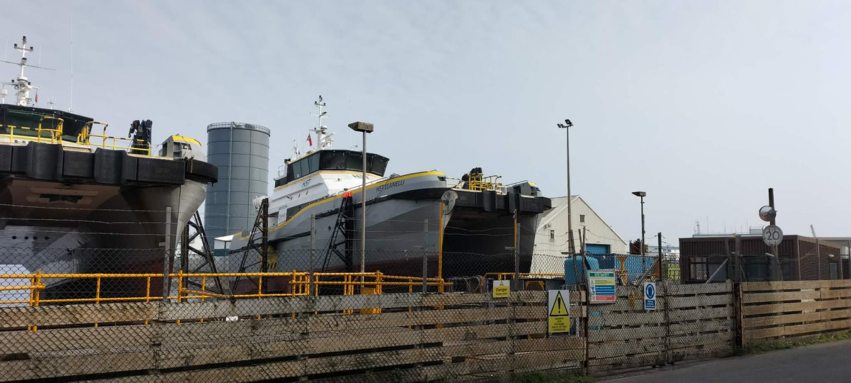 AytonJustyn's tweet photo. π No Incinerator π Boycott portland port π¬π§ Hst Llanelli π¬π§ in #portland on 23/3/26. A Offshore Supply vessel. #weymouth #dorset #photography #OffshoreSupply #HstLlanelli #PurusWind #Purus #ManorMarine https://t.co/8znJhCzR8d