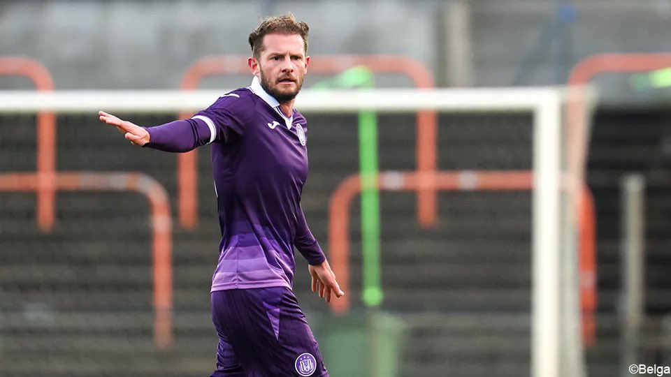 De RSC Anderlecht Huisstijl tweet media