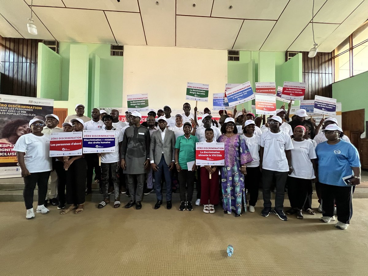 ONUSIDA_CIVTGBN's tweet photo. Le Bénin a célébré ce samedi 21 mars sous le leadership du Ministre de la santé, la journée #zerodiscrimination liée au #HIV. Une forte mobilisation à laquelle se sont joints
@UNBenin, @CnlsTp, les étudiants de la #FSSBénin. @UNAIDS, @UNAIDS_WCA, @moualachristia1, @UnaidsT https://t.co/uFoVHEXmMN