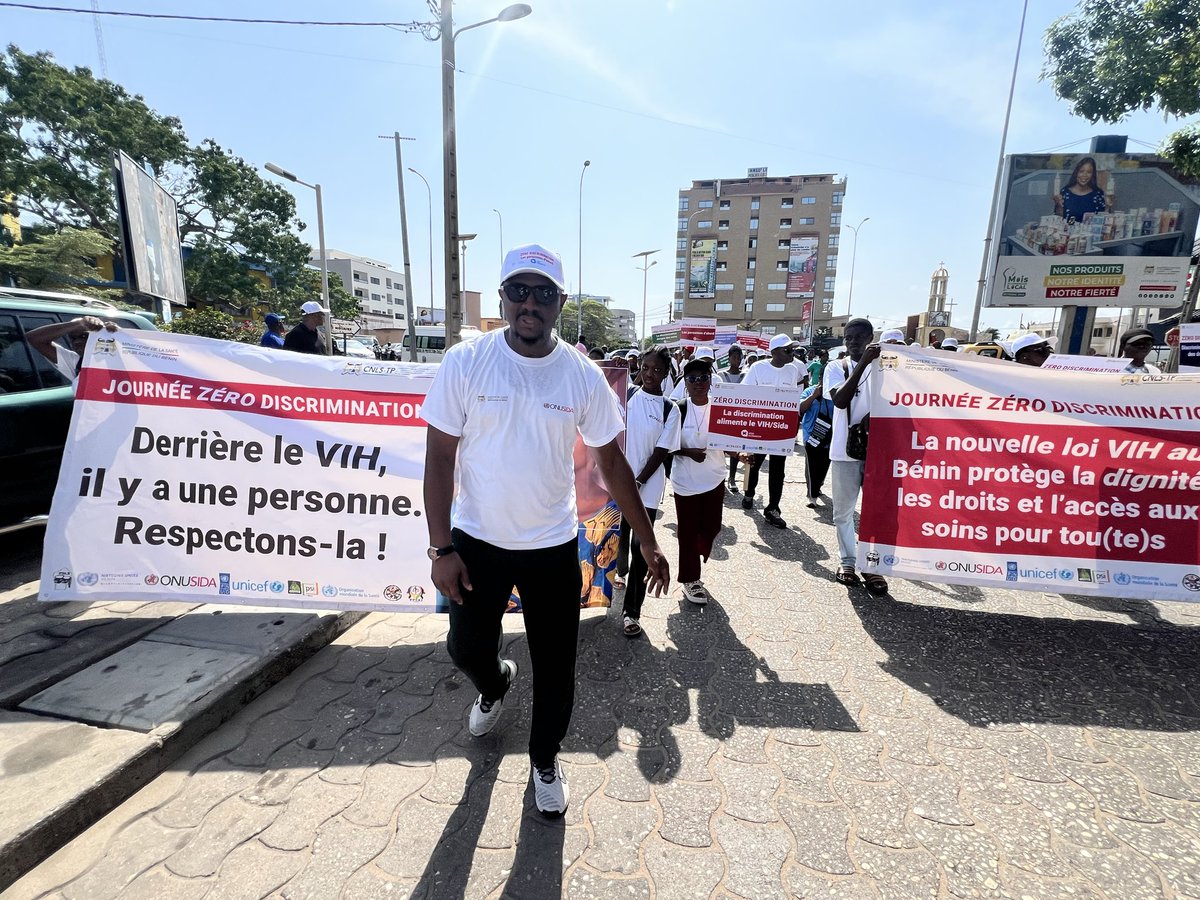 ONUSIDA_CIVTGBN's tweet photo. Le Bénin a célébré ce samedi 21 mars sous le leadership du Ministre de la santé, la journée #zerodiscrimination liée au #HIV. Une forte mobilisation à laquelle se sont joints
@UNBenin, @CnlsTp, les étudiants de la #FSSBénin. @UNAIDS, @UNAIDS_WCA, @moualachristia1, @UnaidsT https://t.co/uFoVHEXmMN