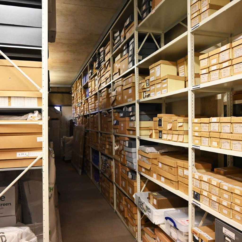 Rackline's tweet image. Rackline’s static shelving systems are designed to provide strong, reliable storage, no matter where you need it. Explore the full range here: 

rackline.com/storage-produc…

#storagesolutions #shelving #warehouse #organisation