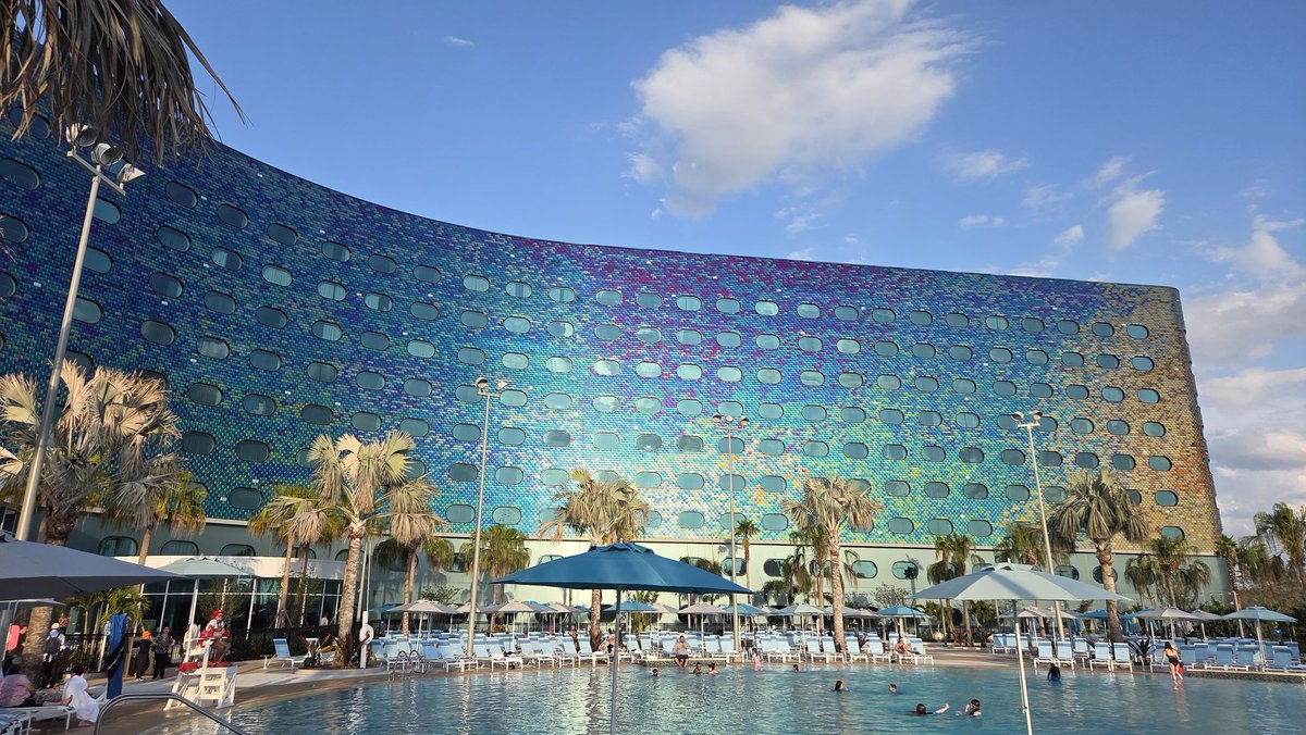 LeisureTime TV tweet media