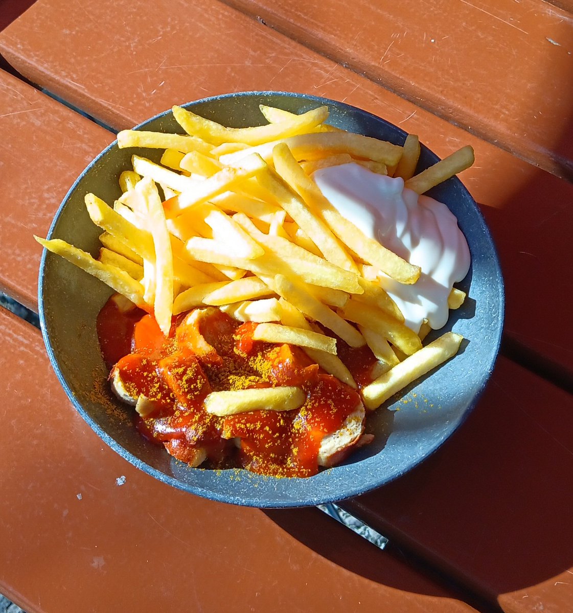 A Citizen of Earth  📯 tweet media