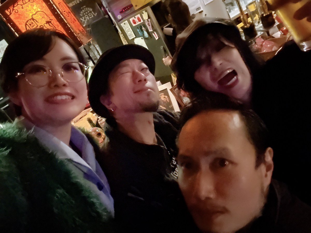 真@破れたラブレター tweet media