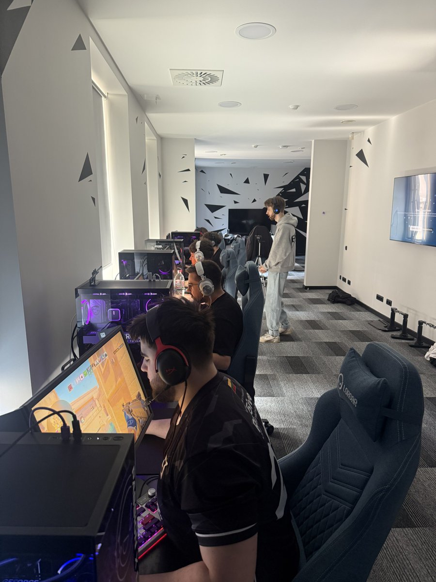 ASTRAL ESPORTS tweet media