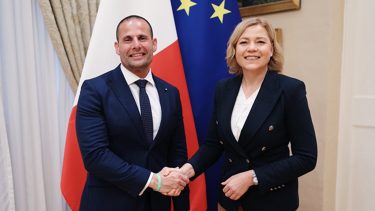 Robert Abela tweet media