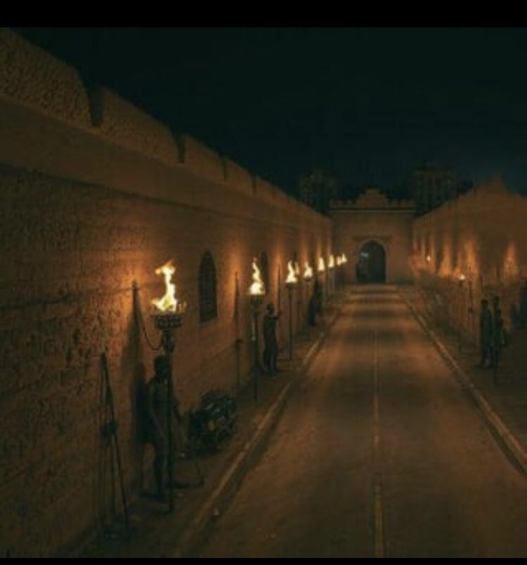 KING ELOM👑🌕 tweet media