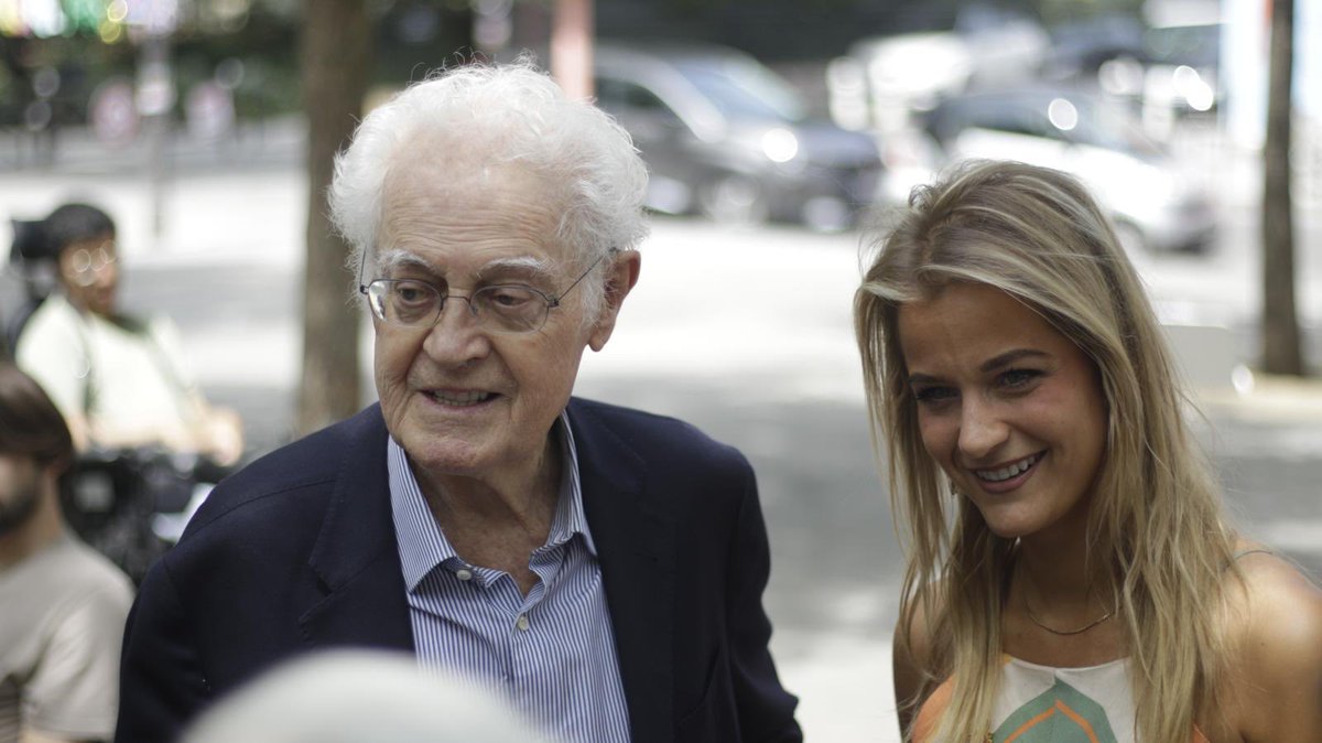 Céline Hervieu tweet media