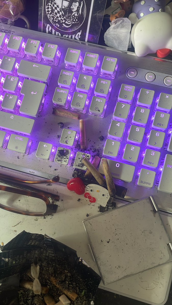 Metal Gwer Solid tweet media