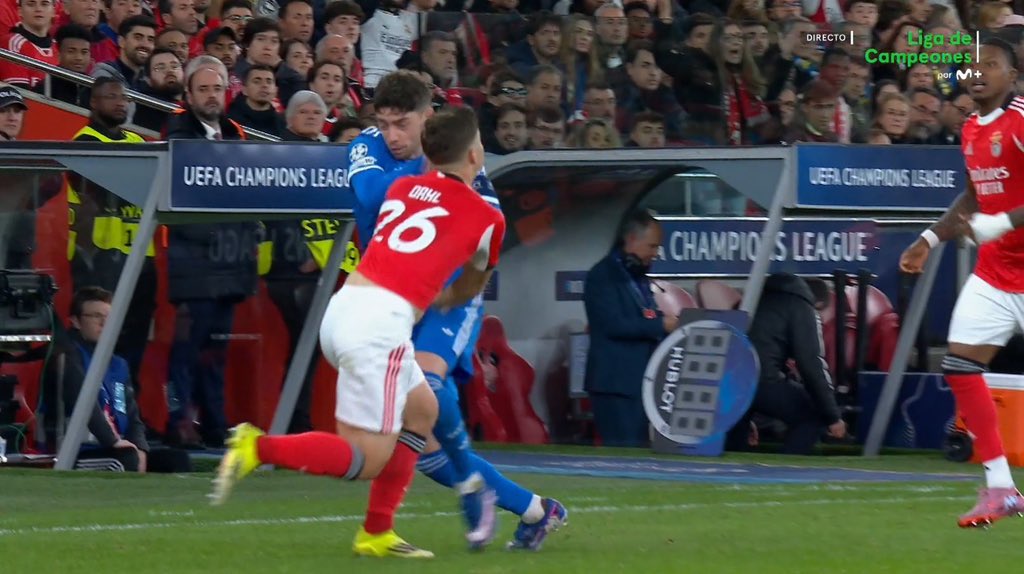 Messista 💙❤️ tweet media