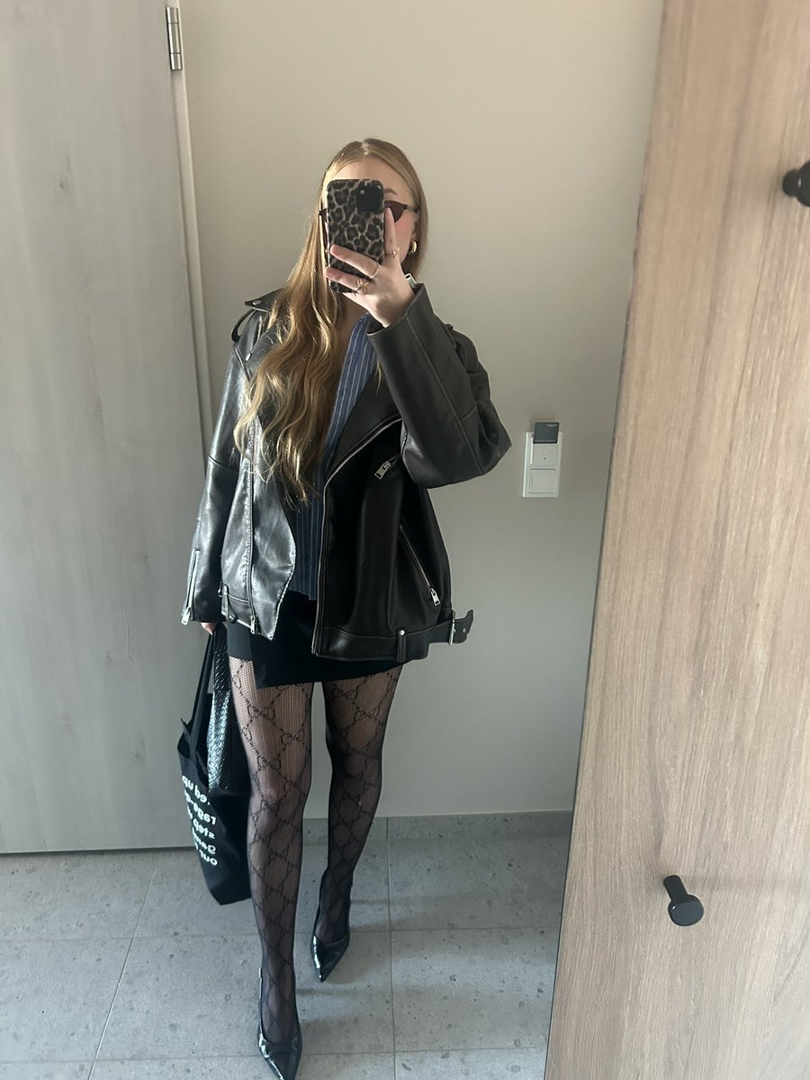 eklige 💖 tweet media