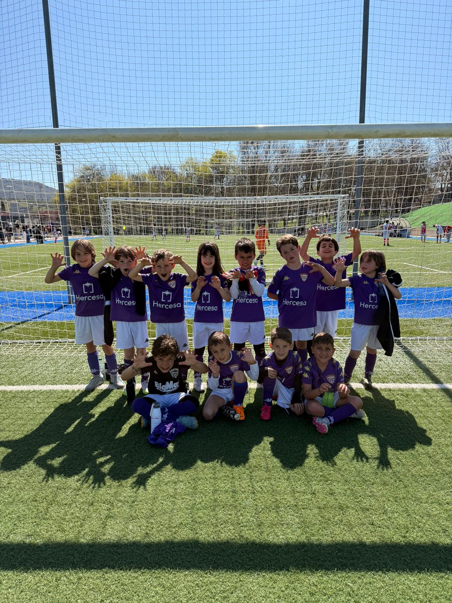CDG_cantera's tweet photo. Imágenes fin de semana | Prebenjamín 2019

Prebenjamín 2019 🆚 Galápagos

💜Empate https://t.co/32HoTkeAJD