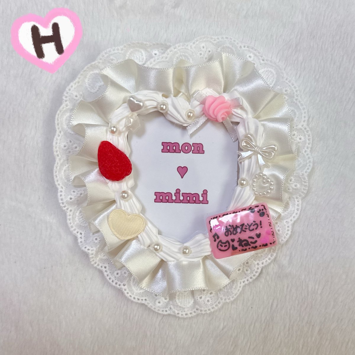 mon_miimii's tweet photo. 🍓몽미미 레이스 탑꾸 H.B.D 마켓 open🎂

3/24 12:00 - 3/31 12:00 

하트 ver. G, H

초코펜파츠는 영어와 일어, 딸기초코와 화이트초코로 다양하게 제작했습니다💝🍫

구매는 아래 링크에서 가능합니다
#레이스탑꾸 #레이스탑로더 #탑꾸 

https://t.co/OOXikzyrhH https://t.co/6Hp7LAHnbX