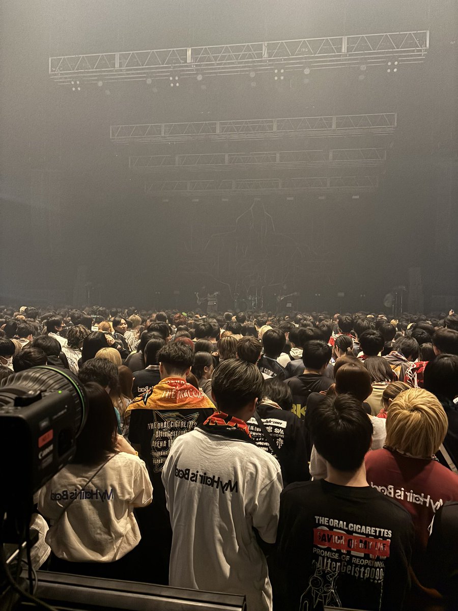 mhib333_'s tweet photo. 2000番台だったけど、
真正面から今年初のマイヘアを浴びることができて最高すぎた🔥 https://t.co/EYCQmn2nrw