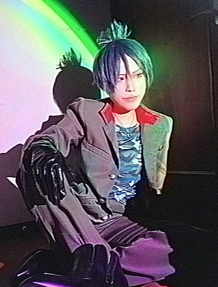 さやまる tweet media