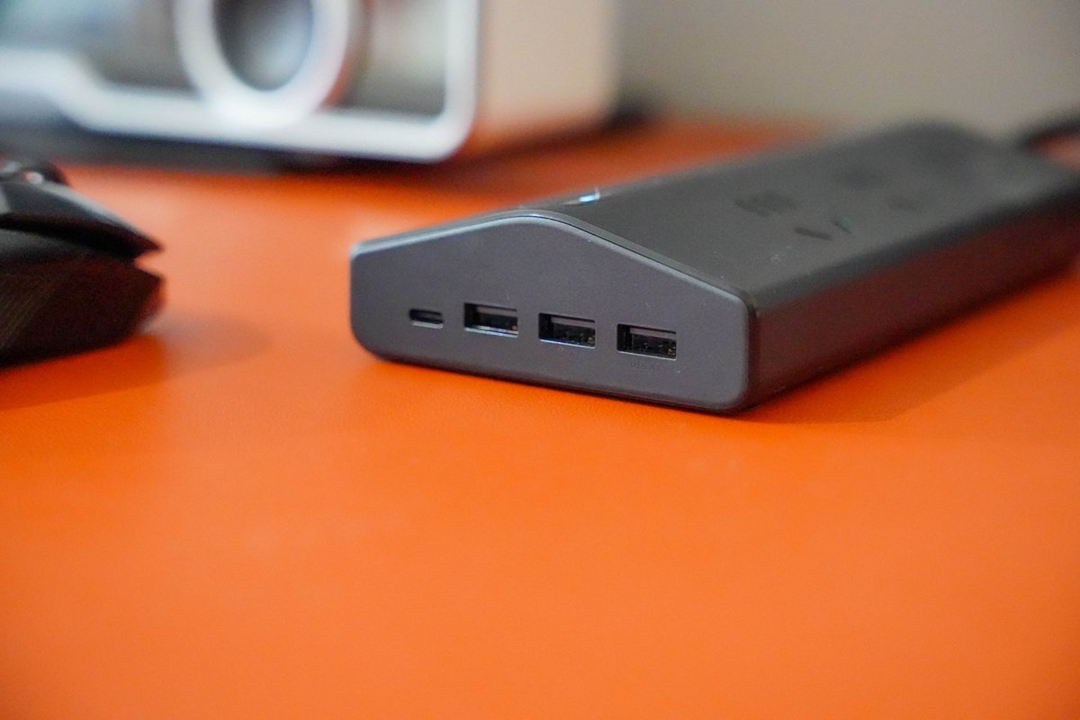 rachel delong tweet media