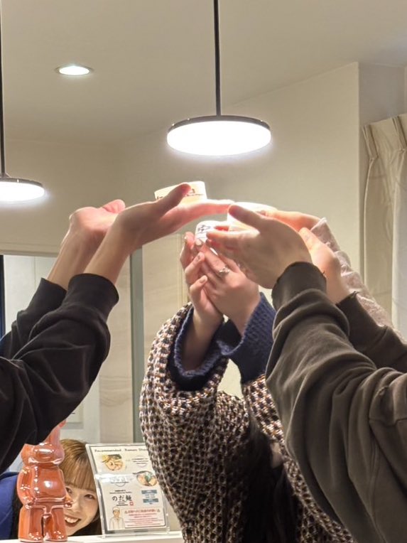 よし　蟲 tweet media