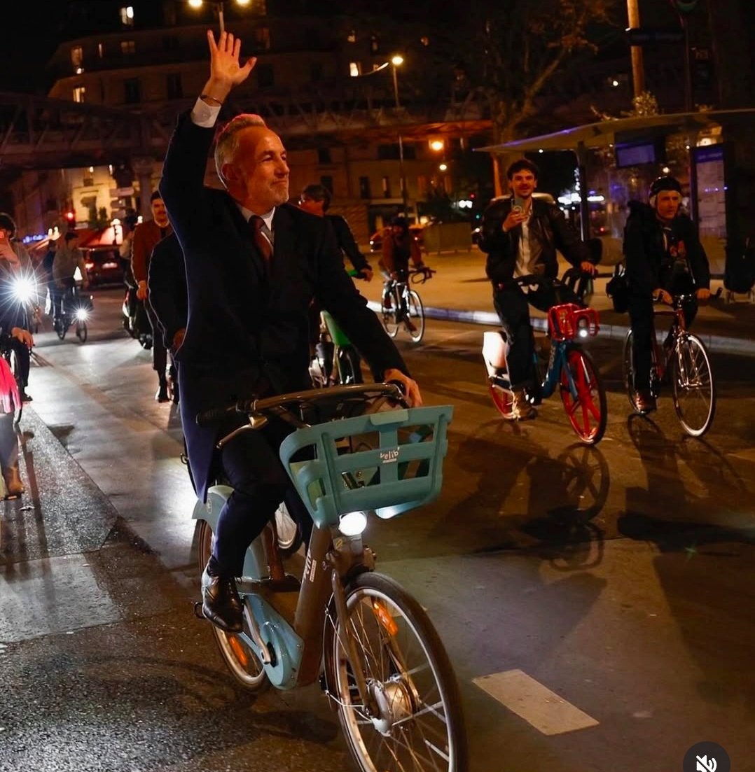 Seahawks France tweet media