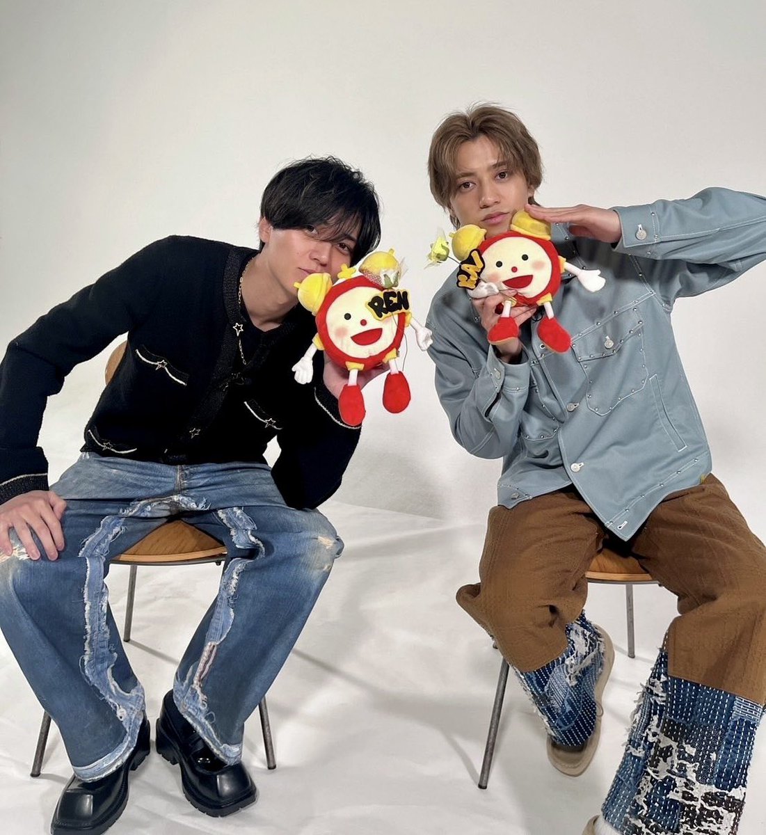 cx_mezamashi's tweet photo. あす24日(火) の #めざましテレビ エンタメPick Up☝️
新曲 #WaltzforLily をリリースする 
#KingandPrince にインタビュー👑

＃髙橋海人 さん的注目は
#永瀬廉 さんの○○⁉️

また大切な人との出会いを歌った曲✨️ということで
人生の転機になった出会いを聞いたよ🤭

☆内容変更の際はご了承下さい https://t.co/sOol47lp01