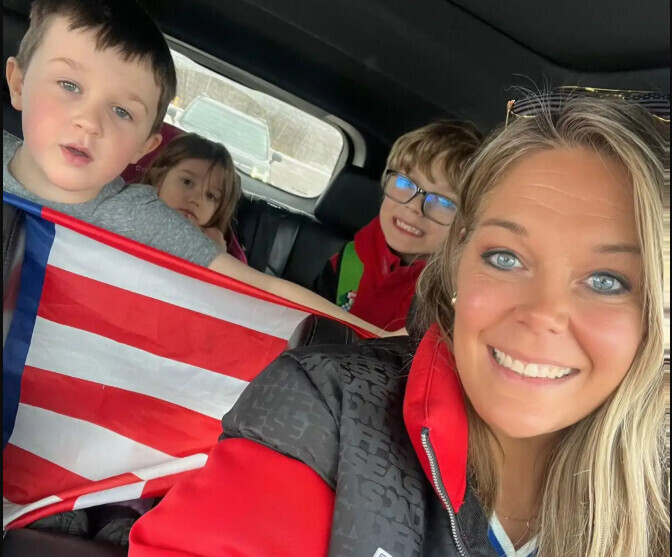 Le Parisien tweet media