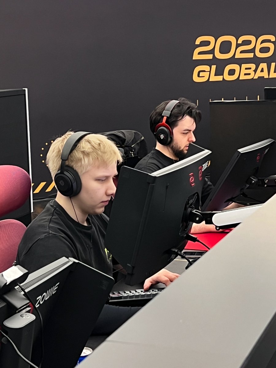 Virtus.pro PUBG tweet media