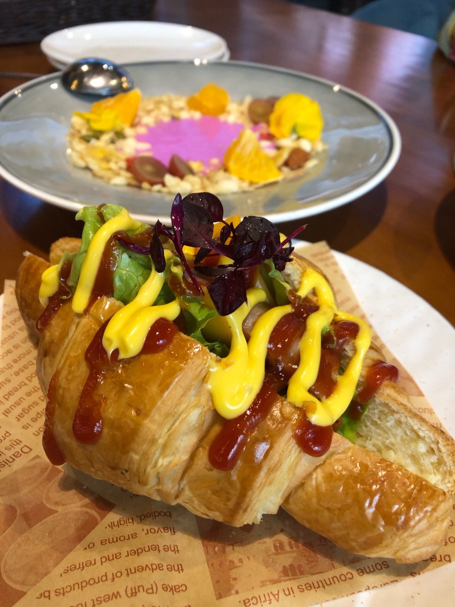 Danuna Rauerová tweet media