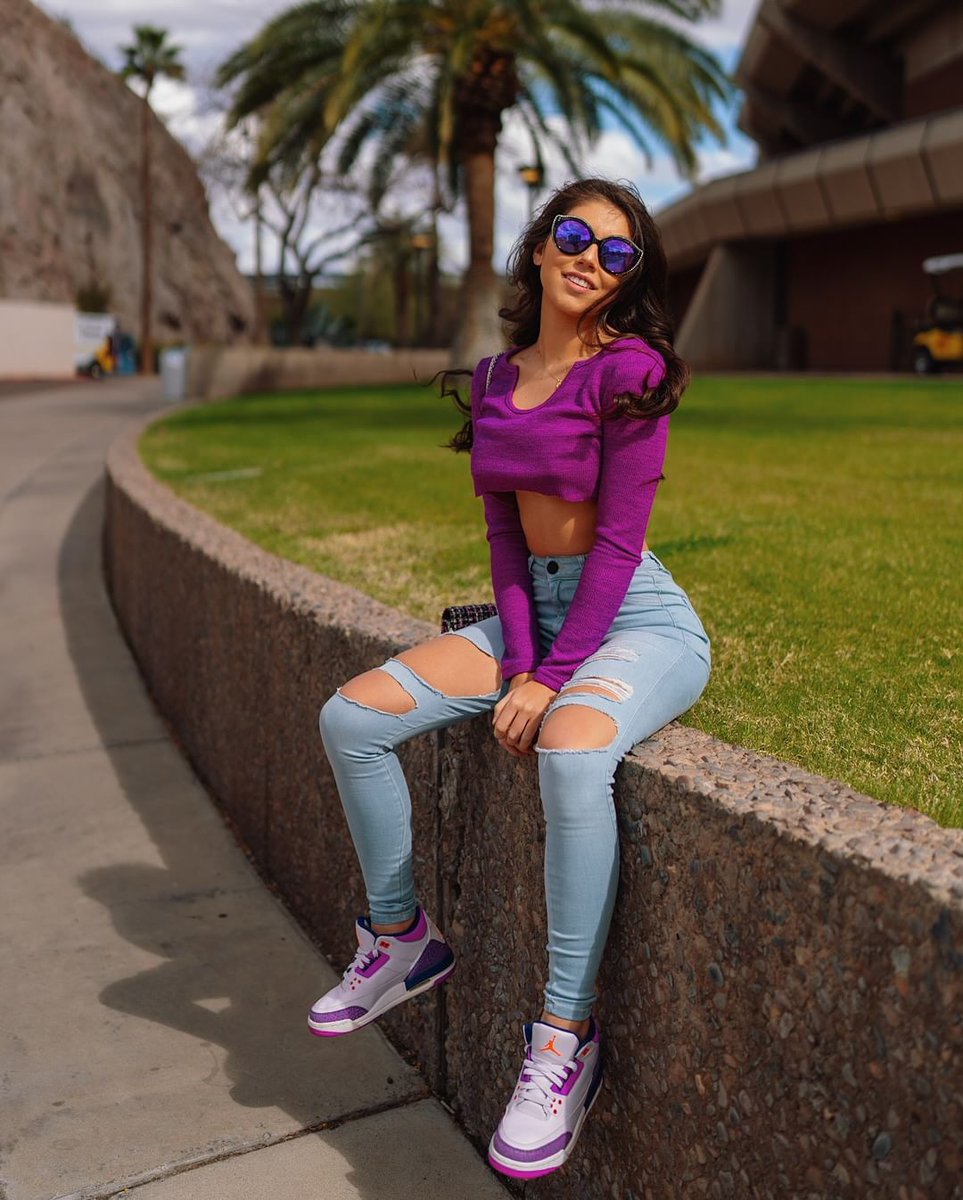 Lil Violet tweet media