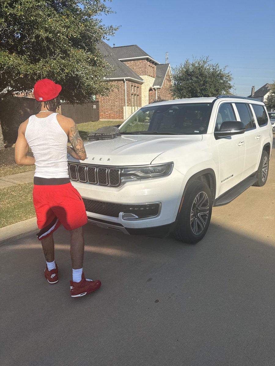 jamil⭐️ tweet media