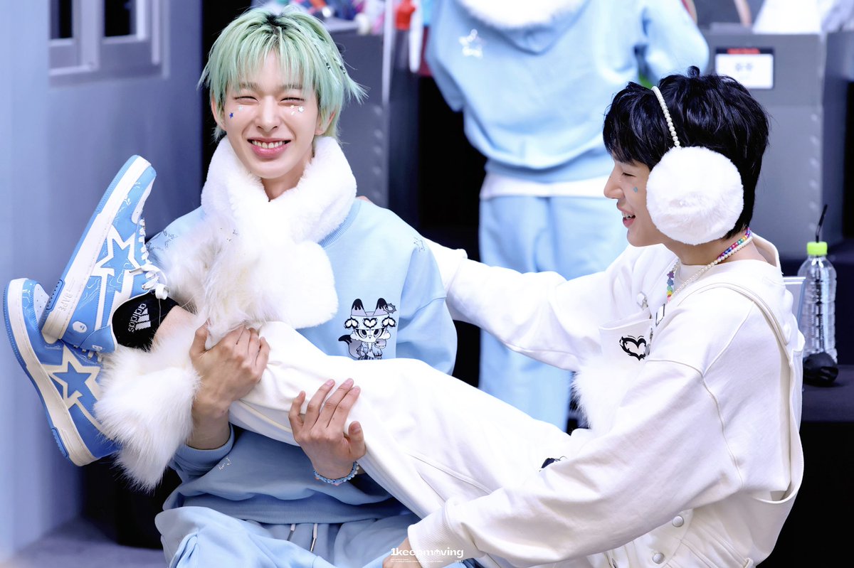 수수밤 tweet media