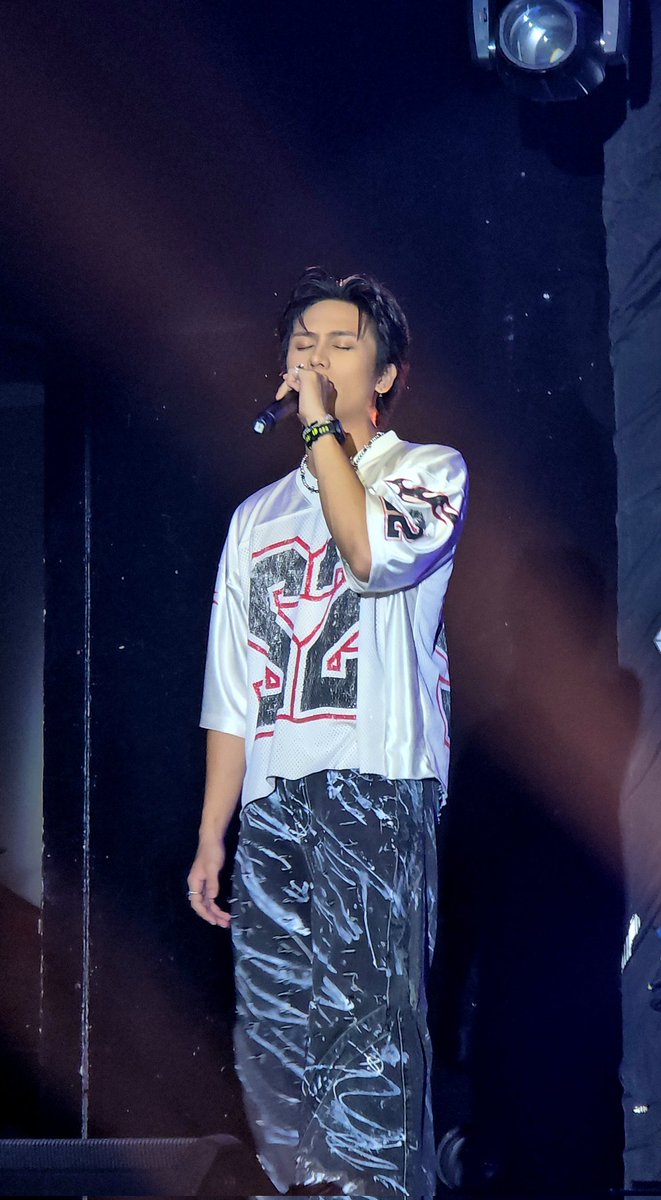 🌸 K R I S L Y N 🌸 tweet media