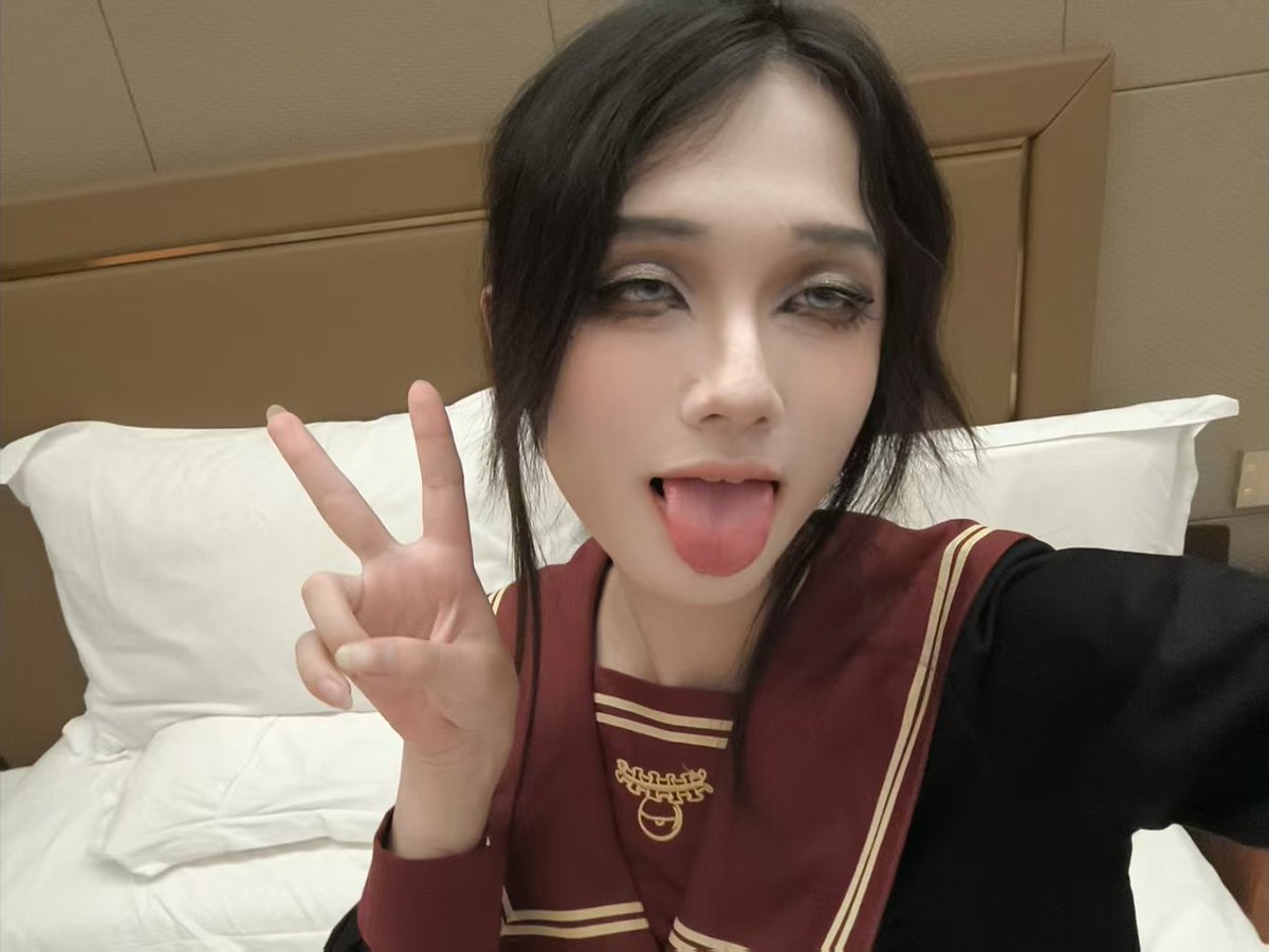 黑猫（互推私） tweet media