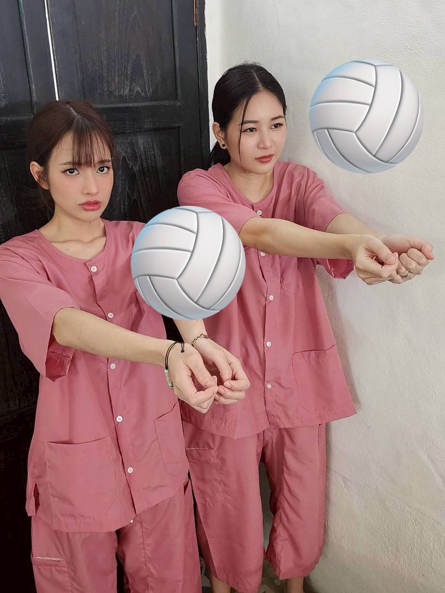 น้องเฮียวววว ไม่มีตังค์ค่ะ 🩷🖤 tweet media