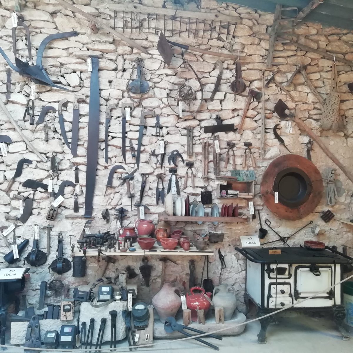 Ajuntament d'Almatret tweet media