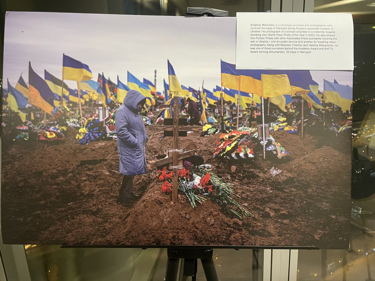 Estefania Molina tweet media