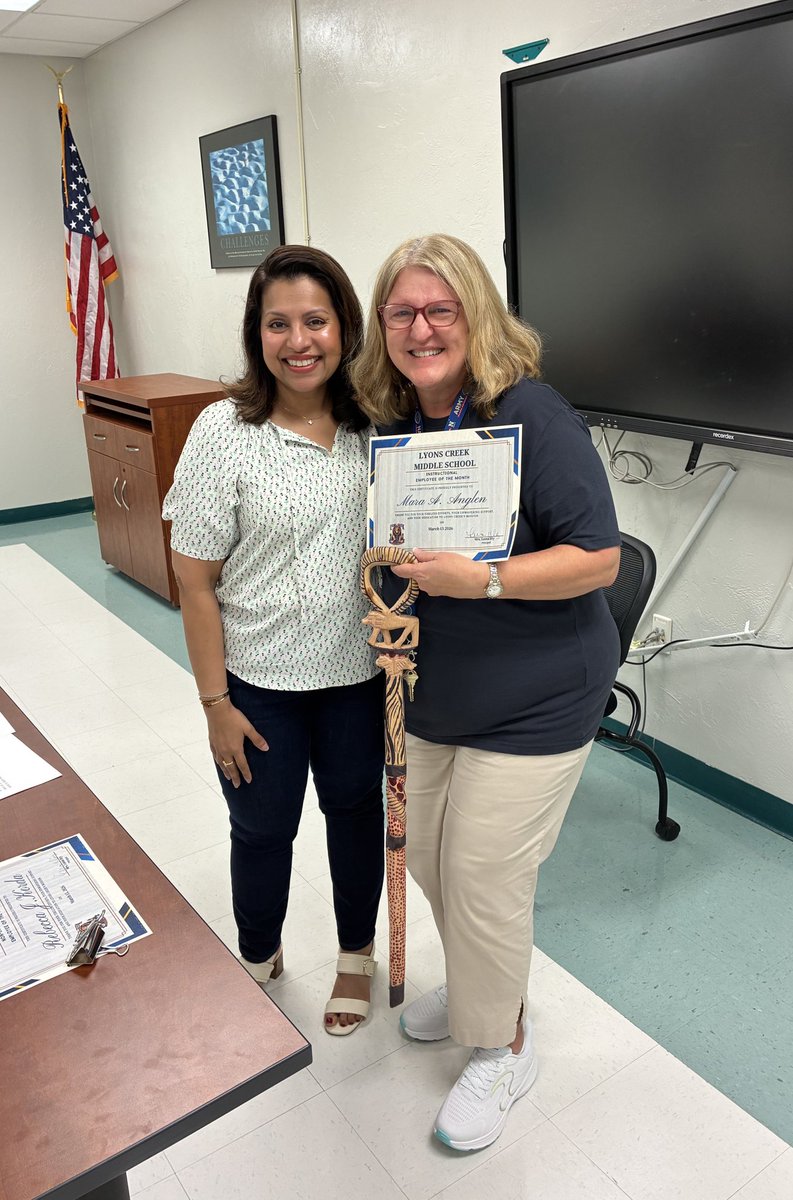 Lyons Creek Middle School tweet media