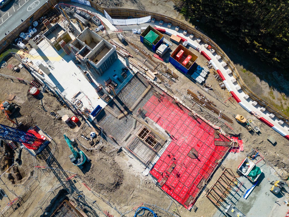 Archoptical tweet media