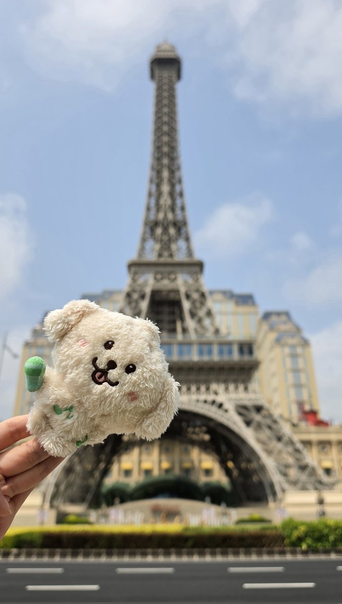 따스하게 tweet media