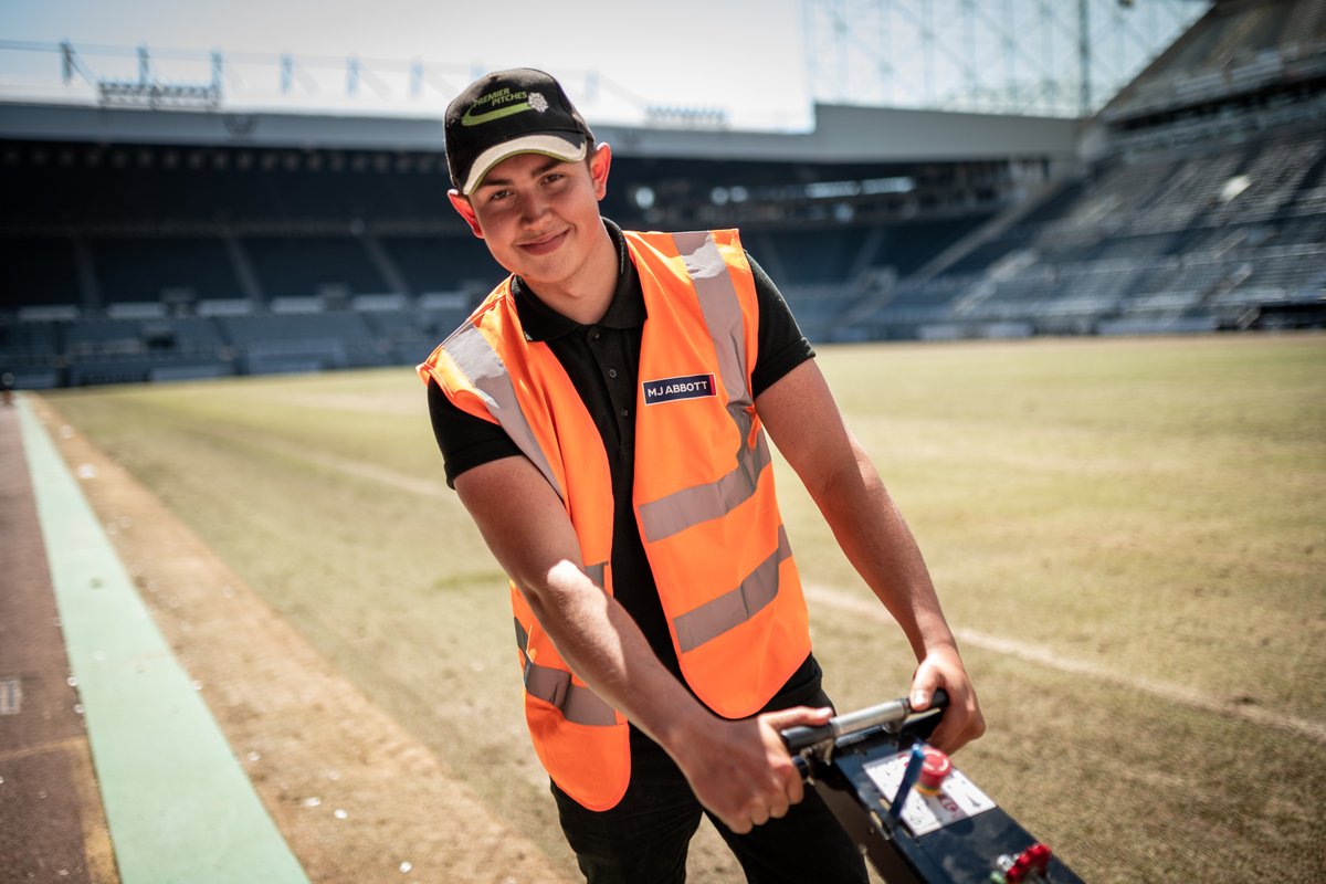 MJAbbottLtd's tweet photo. #GroundsWeek celebrates the people who look after sports surfaces, school grounds, community fields, public spaces and more - places that host everything from elite fixtures to grassroots matches.
We're proud to be part of it.
@PremierPitches @wearetheGMA
https://t.co/k6bCIPHmoU https://t.co/RMq6AKFyjn