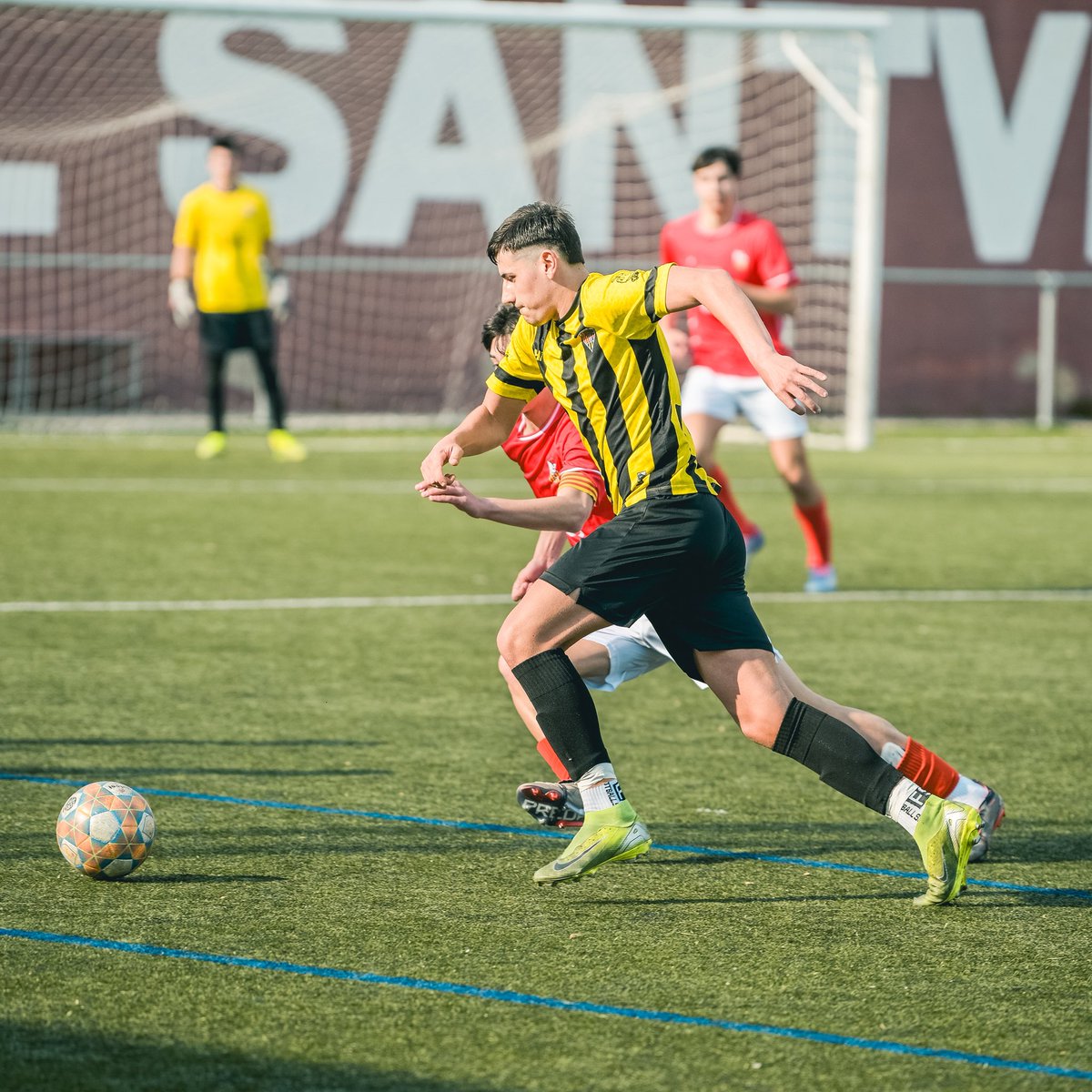 CE Mataró tweet media