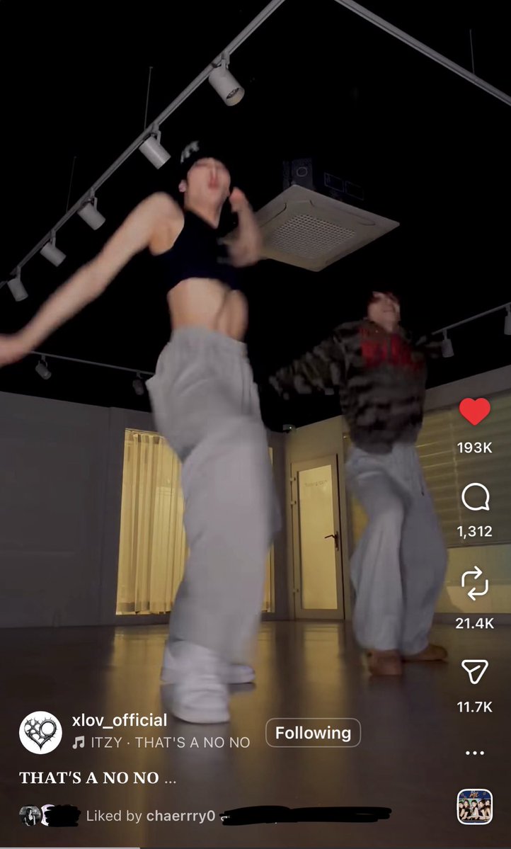 chaeryeong love bot 🤖 tweet media