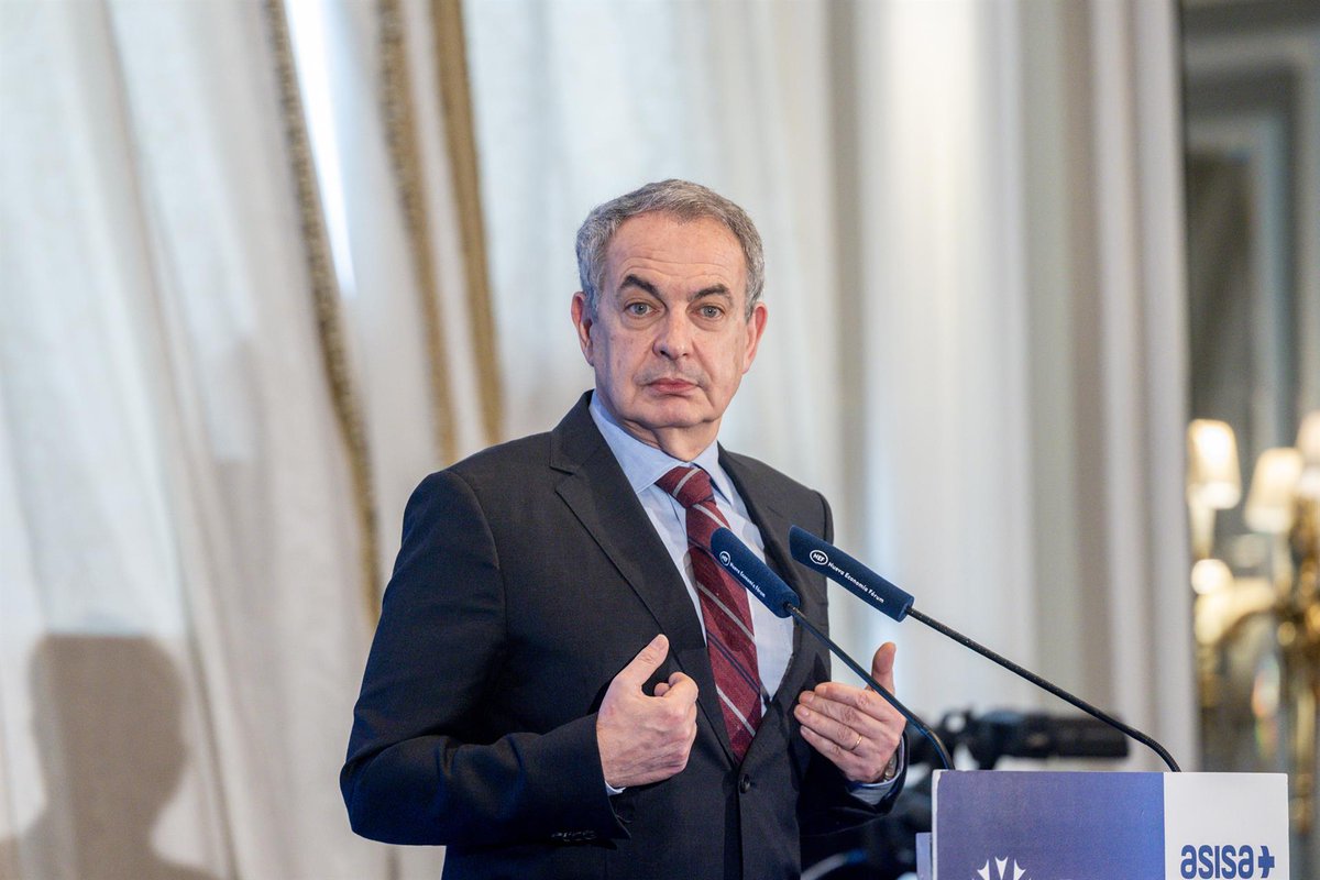 EM-electomania.es tweet media