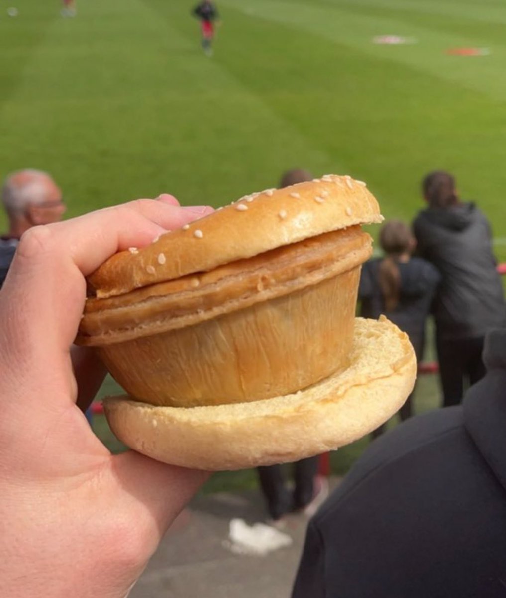 Football Away Days Club tweet media