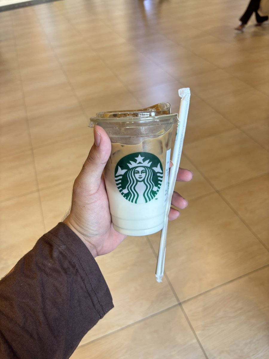 Akbar アクバル tweet media