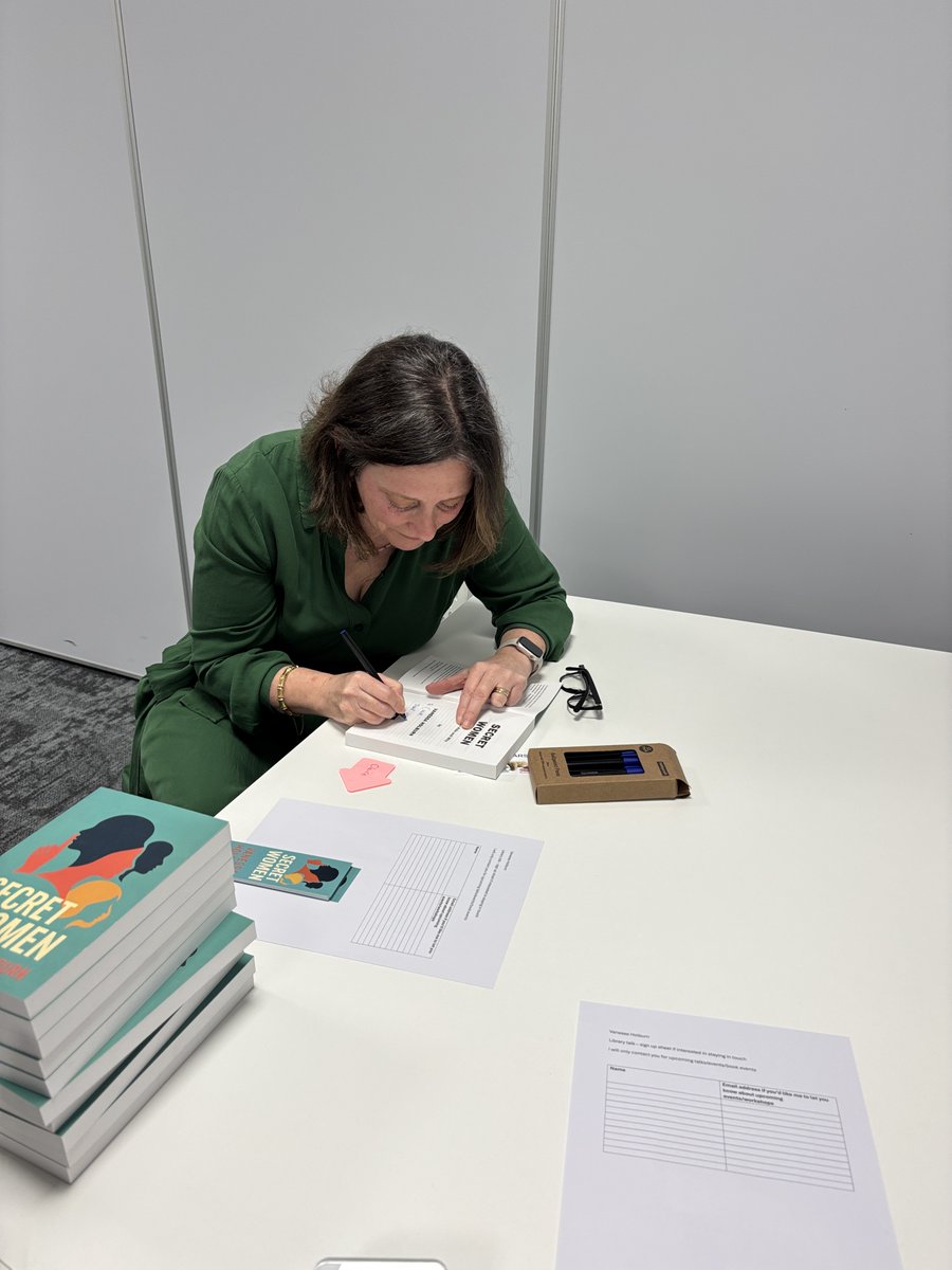 Vanessa Holburn tweet media